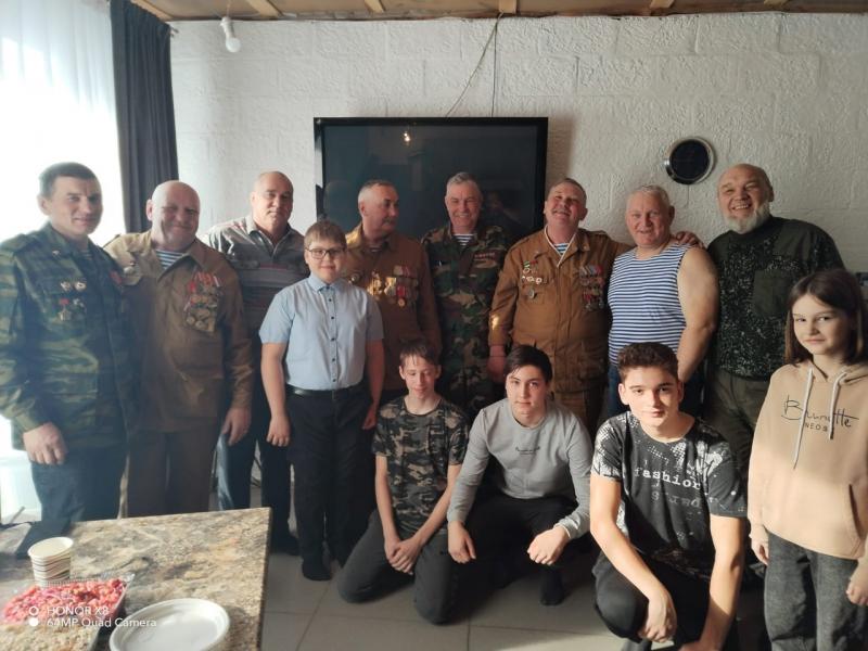 15 февраля в России отмечается 34-я годовщина вывода советских войск из Афганистана, это День памяти о россиянах, исполнявших служебный долг за пределами Отечества.