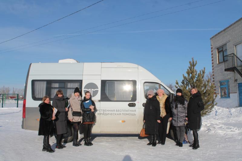 Выездной пункт бесплатной юридической помощи работал в Кетовском муниципальном округе.
