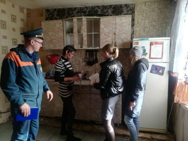 В целях своевременного выявления и препятствования возникновению различного рода кризисных ситуаций регулярно проводятся  межведомственные рейды в семьи, проживающие на территории Кетовского района