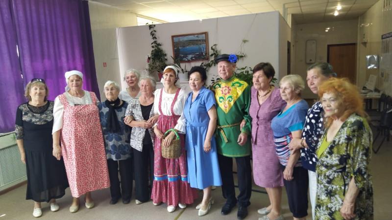 Яблочный спас в клубе «Надежда»