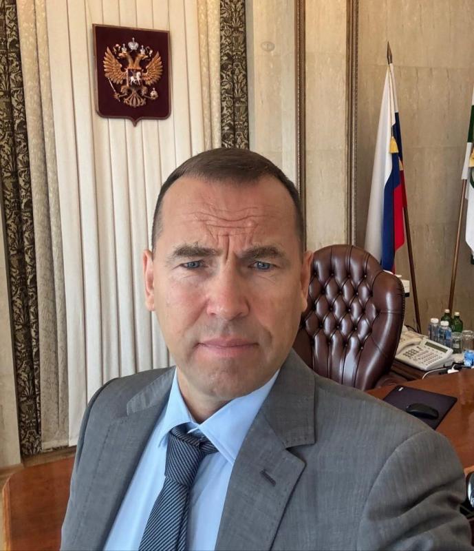 “Власть должна работать для людей”