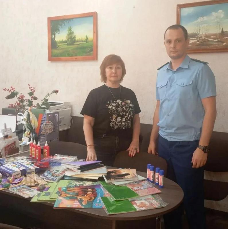 Вместе мы можем сделать начало учебного года радостным для каждого ребёнка!   