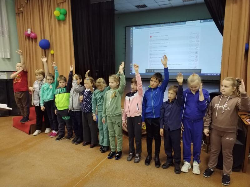 Праздник «Первый снег» в рамках работы клуба для детей «Почемучки»